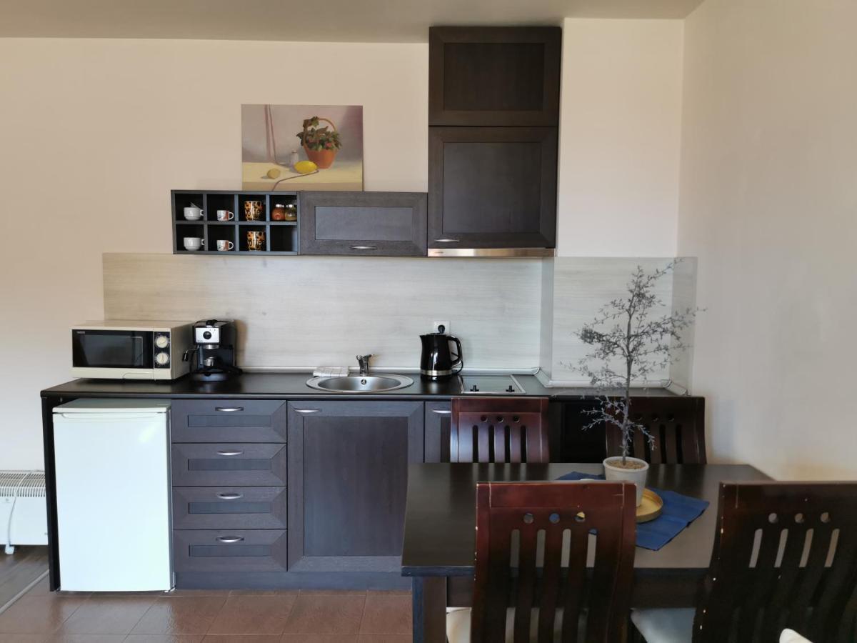 **Mountain** Views Just Next To The Gondola Lift Apartment Bansko Exterior foto