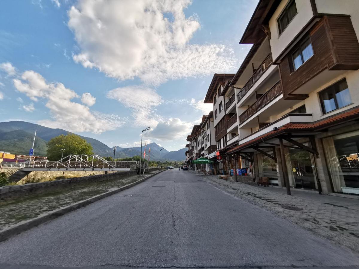 **Mountain** Views Just Next To The Gondola Lift Apartment Bansko Exterior foto